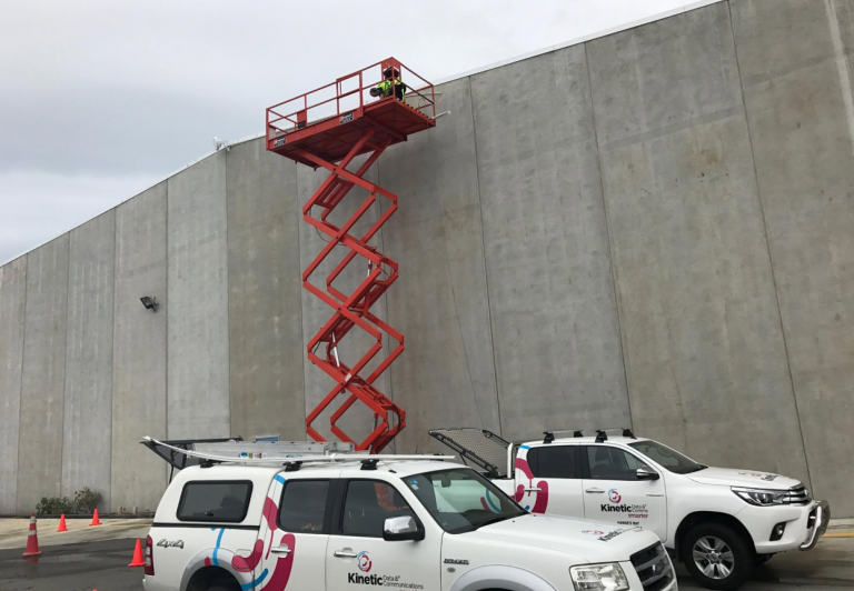 Kinetic Data Comms Hawkes Bay tech on scissor lift v2