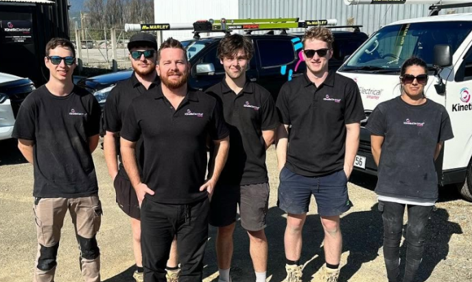 Kinetic Electrical Kapiti Horowhenua team photo